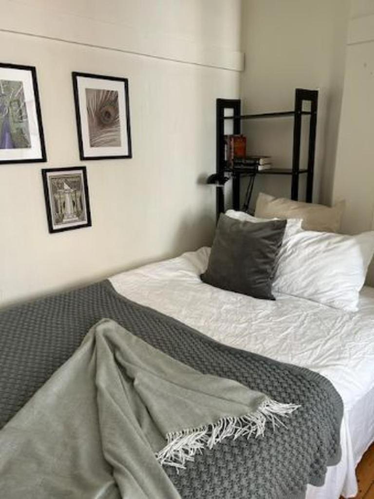 Stockholm Loft Haven 3 Beds In A 1- Bedroom Gem - 917 מראה חיצוני תמונה